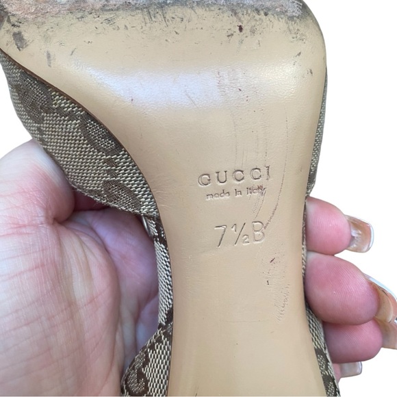 Gucci Beige GG Canvas Hollywood Horsebit D'orsay Pumps Size:7.5 - Picture 9 of 13